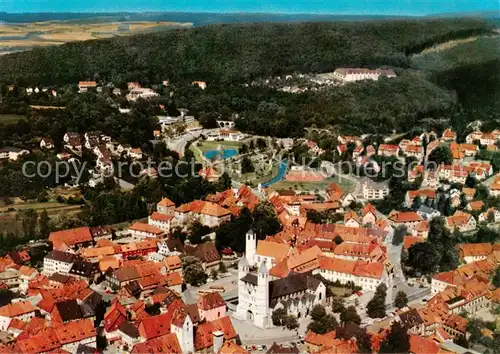 AK / Ansichtskarte Bad_Gandersheim Stadtbild mit Kirche Bad_Gandersheim