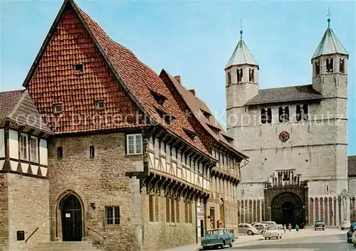 AK / Ansichtskarte Bad_Gandersheim Marktplatz mit Stiftskirche Bad_Gandersheim