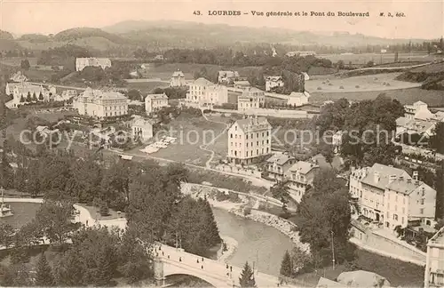 AK / Ansichtskarte Lourdes_Hautes_Pyrenees Fliegeraufnahme Vue generale et le Pont du Boulevard Lourdes_Hautes_Pyrenees