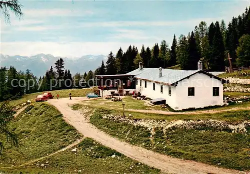 AK / Ansichtskarte Malga_Roen Schutzhuette mit Ortler Cevedale Gruppe 