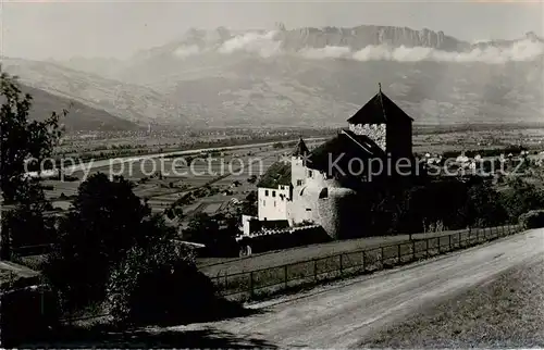 AK / Ansichtskarte Vaduz_Liechtenstein_FL Schloss Vaduz 