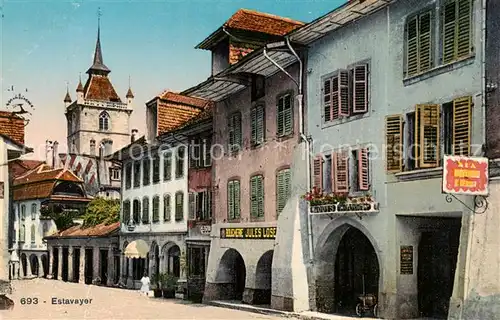 AK / Ansichtskarte Estavayer_ le Lac_FR Dorfpartie m. Geschaeften 