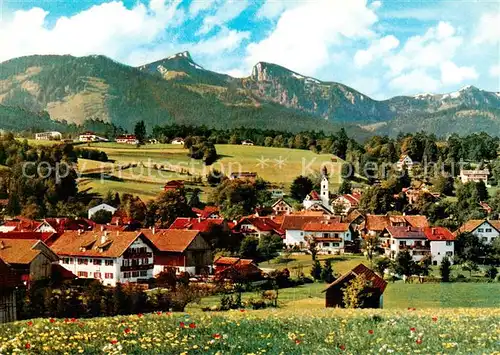 AK / Ansichtskarte Bad_Kohlgrub Ortsansicht mit Kirche Blick auf Ammergauer Alpen Bad_Kohlgrub