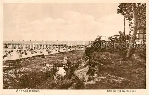 AK / Ansichtskarte Bansin_Ostseebad Strand m. Seebruecke Bansin_Ostseebad