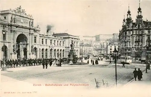 AK / Ansichtskarte Zuerich_ZH Bahnhofplatz u. Polytechnikum m. Strassenbahnen Zuerich_ZH
