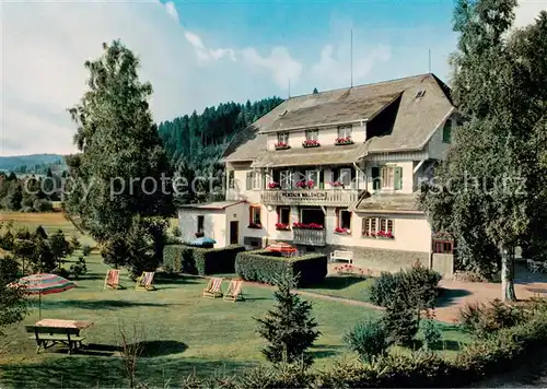 AK / Ansichtskarte Hinterzarten Pension Waldheim Aussenansicht m. Garten Hinterzarten