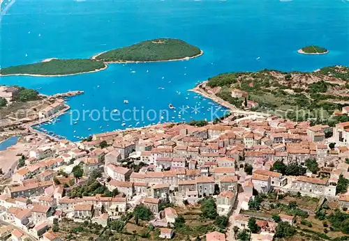 AK / Ansichtskarte Vrsar_Istria_Croatia Panorama Kuestenort Hafen 