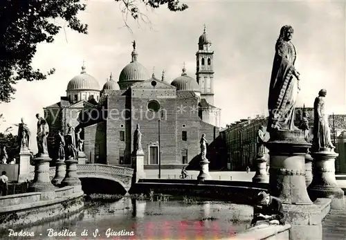 AK / Ansichtskarte Padova_IT Basilica di S Giustina 
