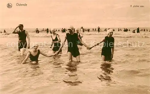AK / Ansichtskarte Ostende_Oostende A pleine eau 