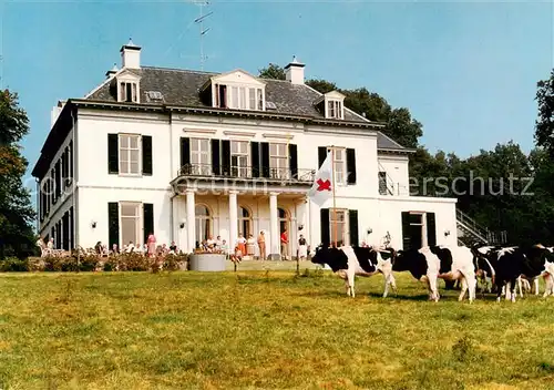 AK / Ansichtskarte Rheden_Gelderland_NL De Valkenberg Vakantiehuis van het Ned. Rode Kruis Kuehe 
