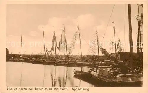 AK / Ansichtskarte Spakenburg_NL Nieuwe haven met fulken en kuilvisschers 