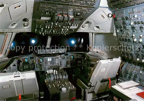 AK / Ansichtskarte Flugzeuge_Zivil Swissair DC 10 Cockpit  