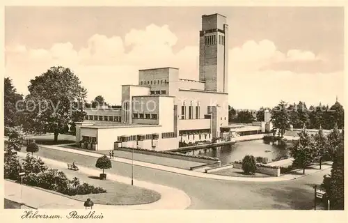 AK / Ansichtskarte Hilversum_NL Rathaus Aussenansicht 