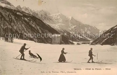 AK / Ansichtskarte Chamonix_74_Haute Savoie Skieurs   Hotel du Planet   Winter 