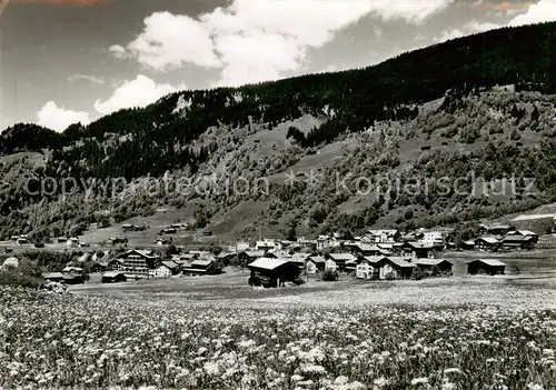 AK / Ansichtskarte Klosters_Dorf Gesamtansicht Klosters_Dorf