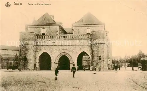 AK / Ansichtskarte  Douala_Cameroun Porte de Valenciennes 