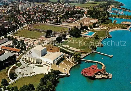 AK / Ansichtskarte  Bregenz_Vorarlberg_Bodensee Kongresshaus Festspielbuehne Tribuene Schwimmbad Stadion Segelhafen 