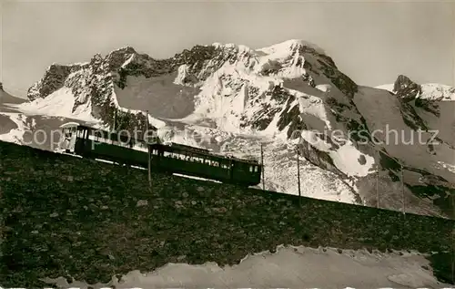 AK / Ansichtskarte Zermatt_VS Gornergratbahn mit Breithorn und Kleinem Matterhorn Walliser Alpen Zermatt_VS