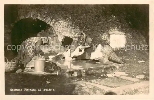 AK / Ansichtskarte Ticino_Tessin_Region Costume Ticinese al lavatoio 