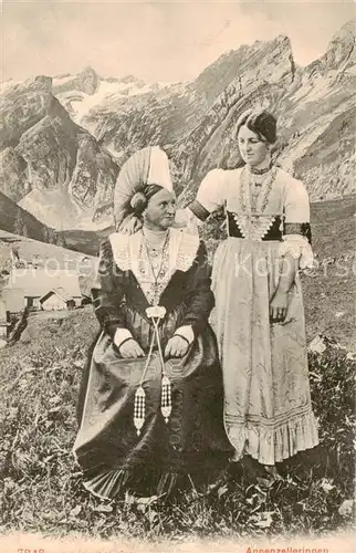 AK / Ansichtskarte Appenzell_IR Trachten Appenzell IR