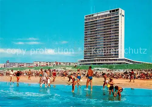 AK / Ansichtskarte  Zandvoort_Noord_Holland_NL Strand met Bowes Palace 