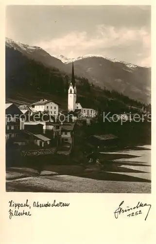 AK / Ansichtskarte 73797335 Hippach_Tirol_AT Panorama mit Kirche 