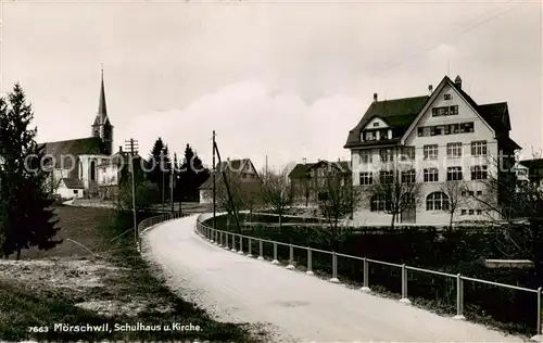 AK / Ansichtskarte Moerschwil_SG Schulhaus und Kirche 