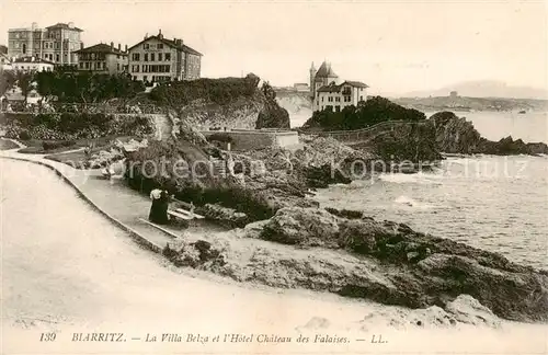 AK / Ansichtskarte Biarritz_Pyrenees_Atlantiques La Villa Belza et lHotel Chateau des Falaises Biarritz_Pyrenees