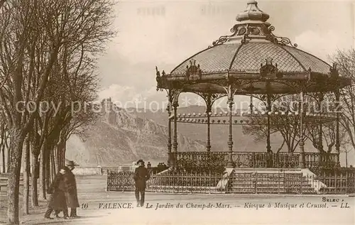 AK / Ansichtskarte Valence_26 Le Jardin du Champ de Mars Kiosque a Musique et Crussol 