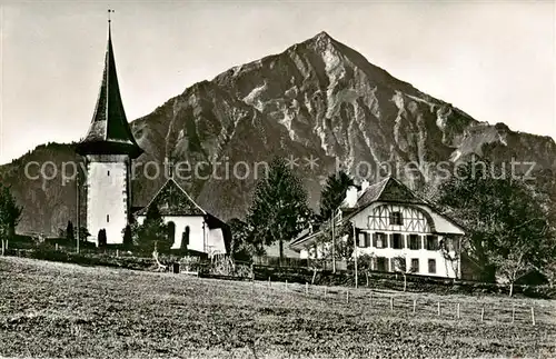 AK / Ansichtskarte Aeschi_BE Kirche Pfarrhaus und Niesen Aeschi_BE