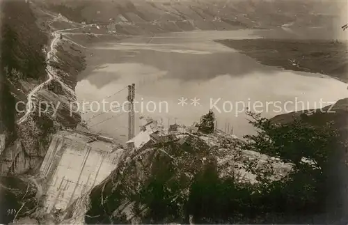 AK / Ansichtskarte Waeggital_Waegital_Waeggithal_SZ Kraftwerk Staumauer im Schraeh und Stausee 