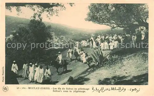 AK / Ansichtskarte  Moulay-Idriss_Maroc Les fils du Sultan en pèlerinage 