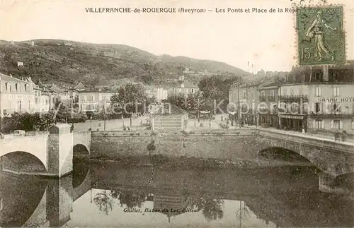AK / Ansichtskarte Villefranche de Rouergue_12_Aveyron Les ponts et Place de la Republique 