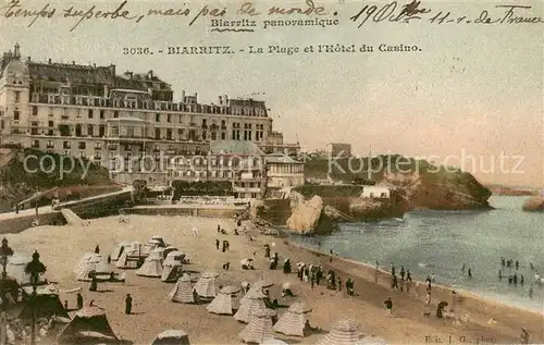 AK / Ansichtskarte Biarritz_Pyrenees_Atlantiques La Plage et lHotel du Casino Biarritz_Pyrenees