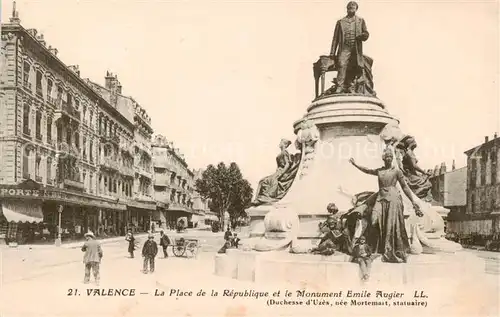 AK / Ansichtskarte Valence_26 La Place de la Republique et le Monument Emile Augier 