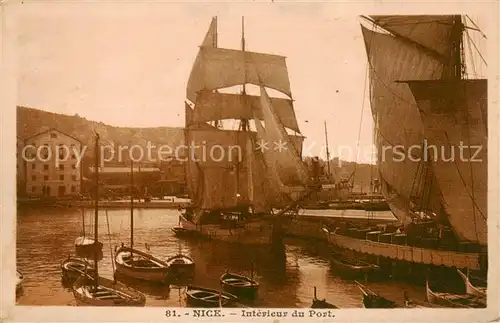 AK / Ansichtskarte Nice__06_Nizza Interieur du Port 
