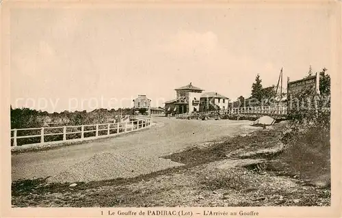 AK / Ansichtskarte Padirac_46_Lot Arrivee au Gouffre 