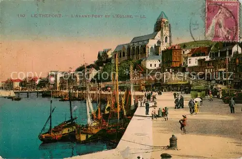 AK / Ansichtskarte Le_Treport_76 Avant Port et l Eglise 
