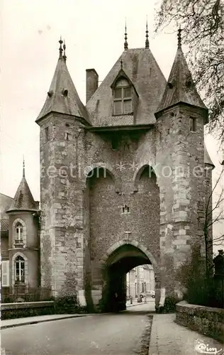 AK / Ansichtskarte Villeneuve sur Yonne La Porte de Sens Villeneuve sur Yonne