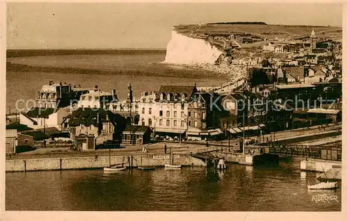 AK / Ansichtskarte Le_Treport_76 La Gare du Treport entre le port et la plage de Mers 