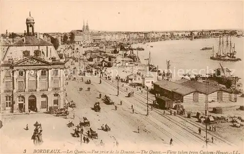 AK / Ansichtskarte Bordeaux_33 Les Quais Vue prise de la Douane  