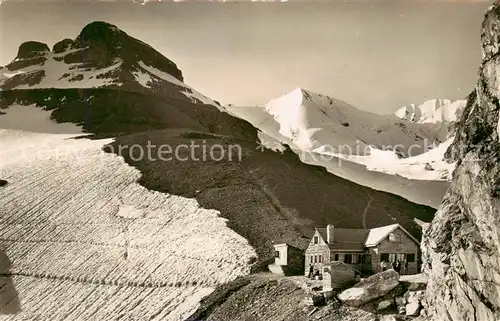 AK / Ansichtskarte Kandersteg_BE Bluemlisalp Huette Wilde Frau und Weisse Frau Bergwelt Berner Alpen Kandersteg_BE