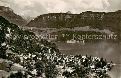 AK / Ansichtskarte Gersau_Vierwaldstaettersee_SZ Panorama Blick auf den See 