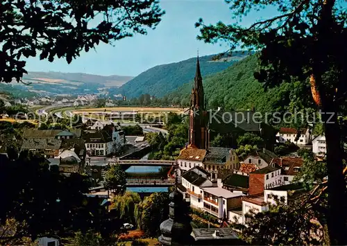 AK / Ansichtskarte  Gemuend_Eifel Luft- und Kneippkurort Naturpark Eifel Stadtbild mit Kirche Gemuend Eifel