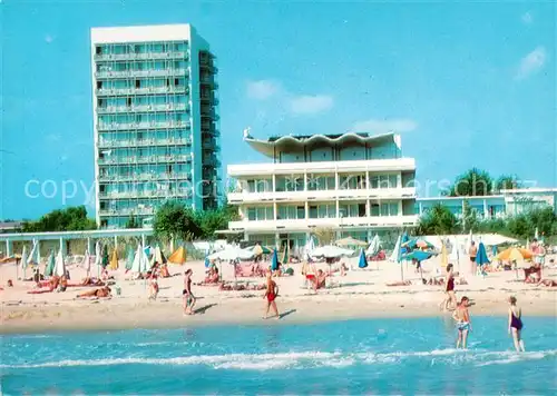 AK / Ansichtskarte  Slantschev_Brjag Strand mit Hotel Tschajka Slantschev_brjag