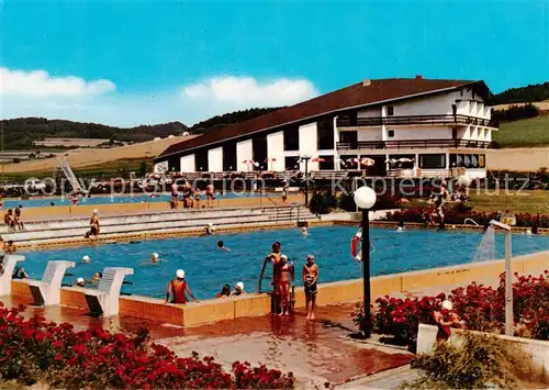 AK / Ansichtskarte  Sattelbogen Hotel Pension Sattelbogener Hof Schwimmbad Sattelbogen