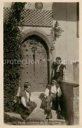 AK / Ansichtskarte Gruyeres__Gruyere_FR Petits Armaillis de la Gruyeres 