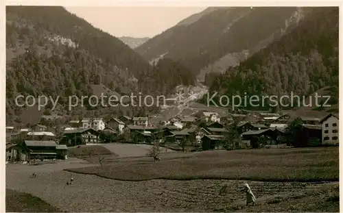 AK / Ansichtskarte Klosters_Dorf Panorama Klosters_Dorf