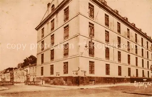 AK / Ansichtskarte Rochefort_17 sur Mer_Charente Maritime Caserne du 3e Regiment dInfanterie coloniale 