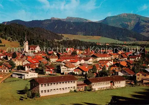 AK / Ansichtskarte  Oberstaufen mit Rindalphorn und Hochgrat Oberstaufen